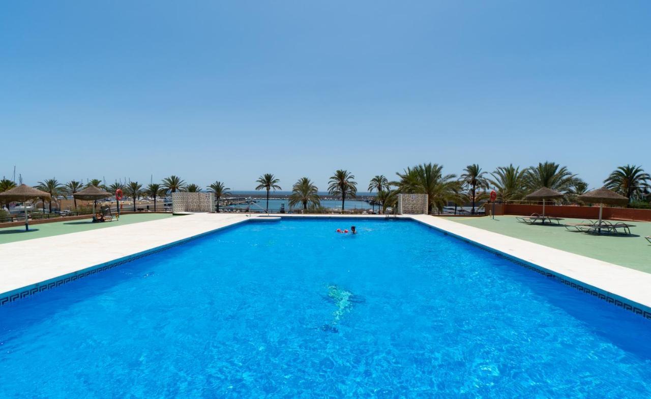 Sur Suites Palmeras 8 フエンヒロラ エクステリア 写真